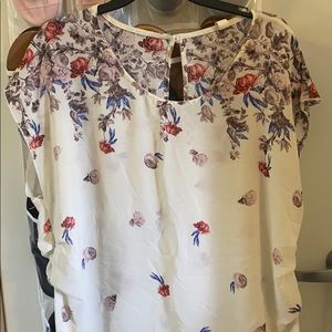 Woman’s Dressy Top